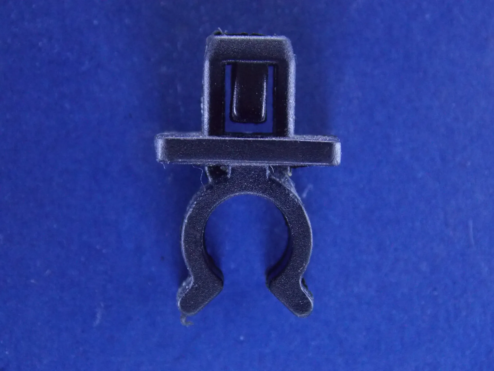 Varilla Capot - VO839