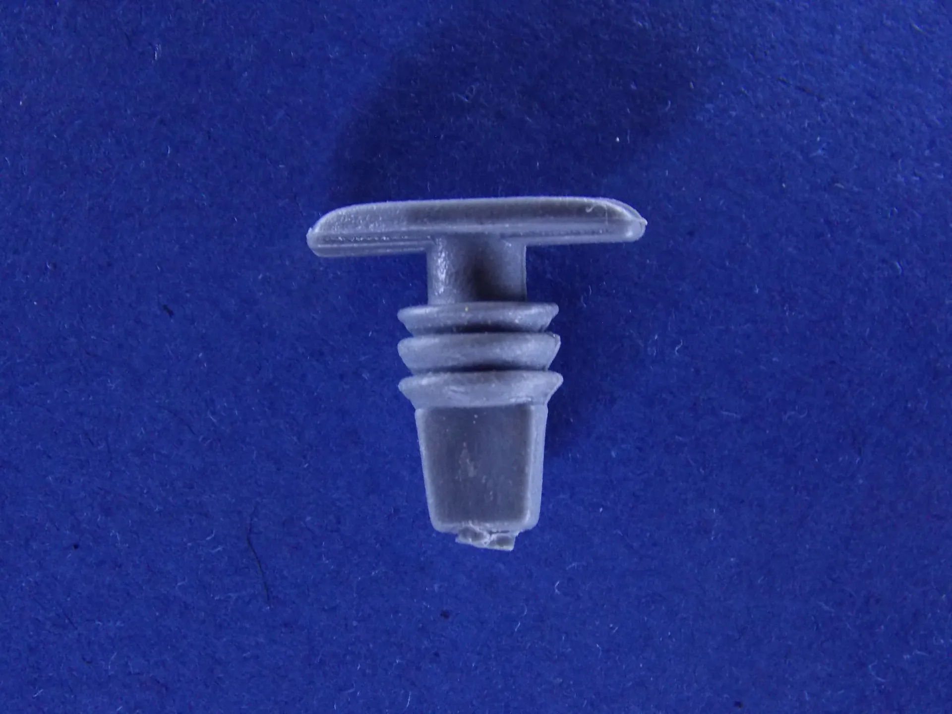Clip - C8