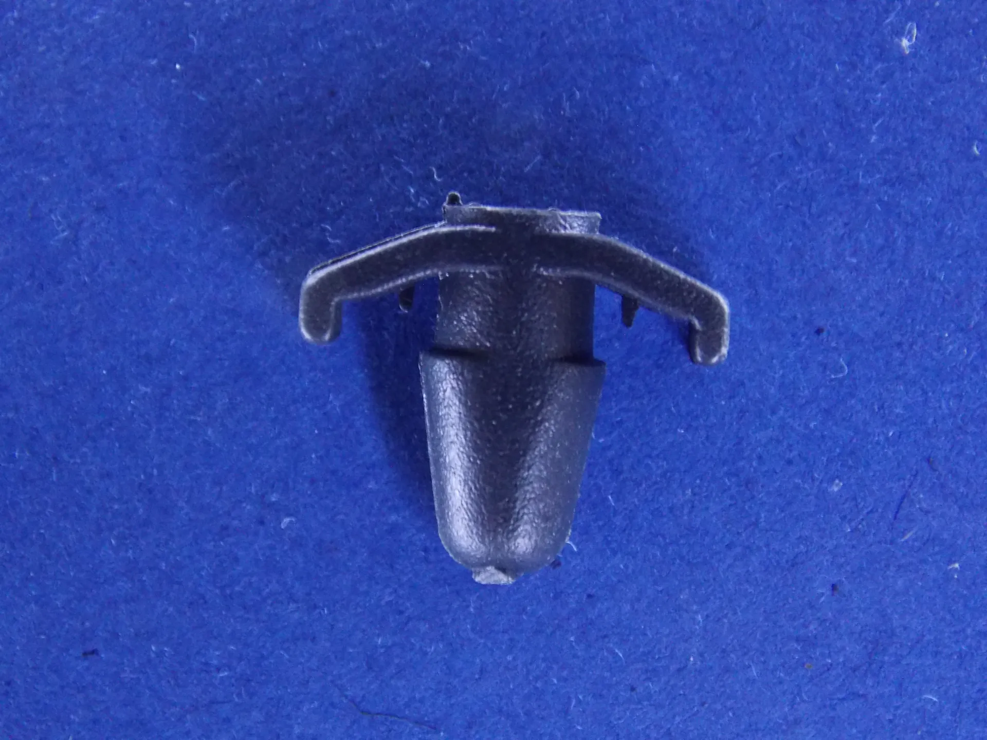 Clip - C10